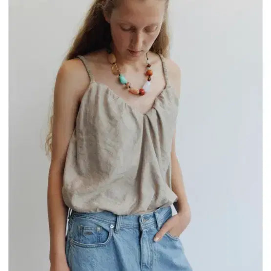 [BUNJANG] Parvéng Emma Volume Sleeveless Blouse / 파르벵 볼륨 나시 블라우스