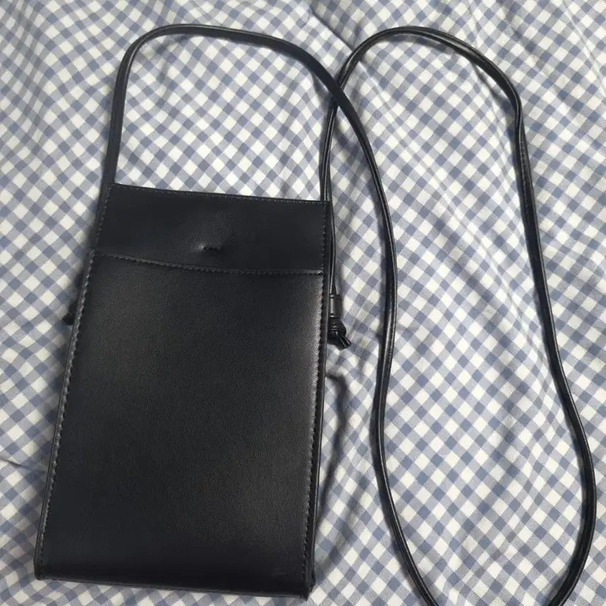 [BUNJANG] Black Leather Mini Crossbody Bag / 일본구입 가죽 검정 크로스백