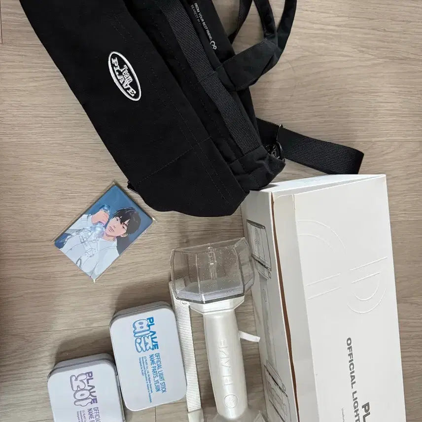[BUNJANG] PLAVE Version 1 Lightstick Set with Bag / 플레이브 응원봉 세트 (구버전)