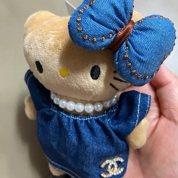 [BUNJANG] Sanrio Long Legs Kitty Tanning Kitty Denim Dress Keychain / 롱다리키티 태닝키티 키링 데님원피스