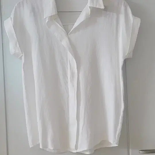 [BUNJANG] J.studio White Loose Fit Short Sleeve Shirt / 화이트 루즈핏 셔츠
