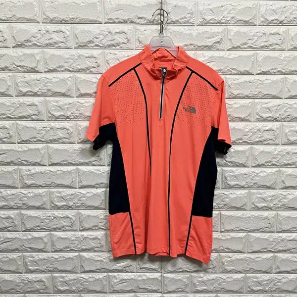 [BUNJANG] The North Face Women's Hiking Short Sleeve T-Shirt / 2537) 노스페이스 여성 등산 반팔티셔츠