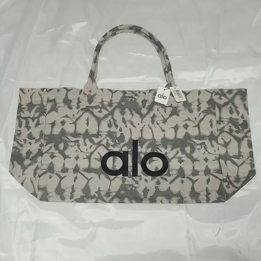 [BUNJANG] ALO Yoga Tote Bag Shoulder Bag / (새상품)  ALO Yoga 알로 요가 가방 토트백 숄더백