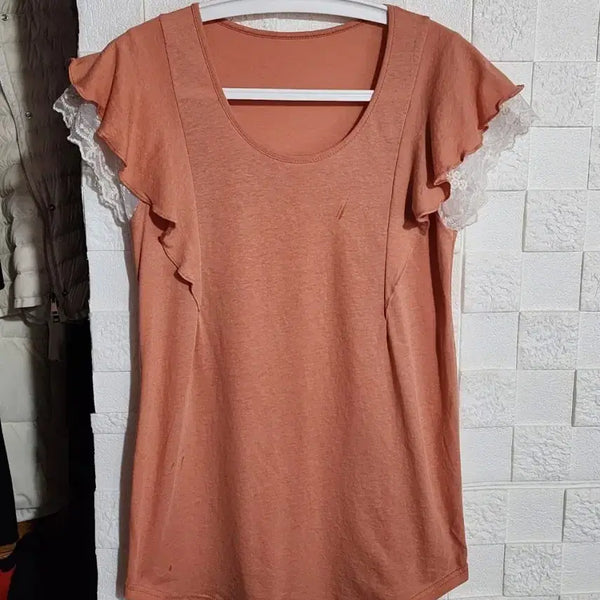 [BUNJANG] Women's Coral Lace Short-Sleeve T-Shirt / 여성 코랄색 레이스 반팔 티셔츠
