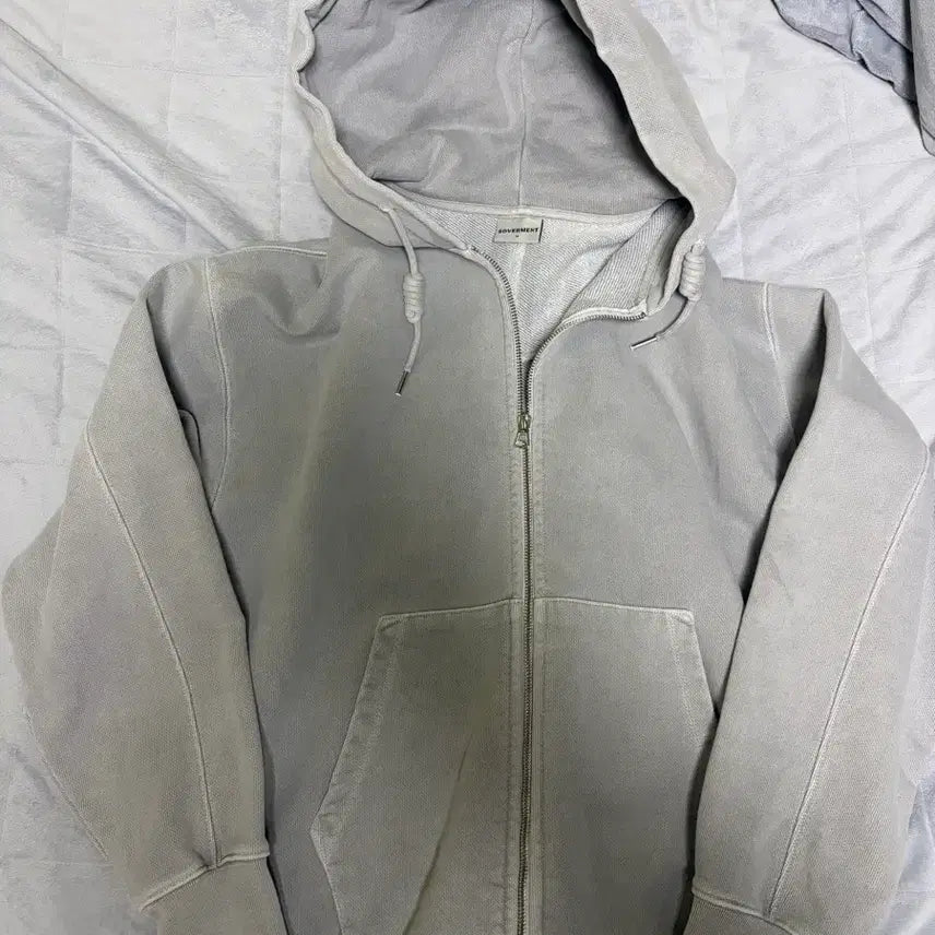 [BUNJANG] SOVERMENT Pigment Hooded Zip-up Gray M / 소버먼트 피그먼트 후드집업 그레이 M