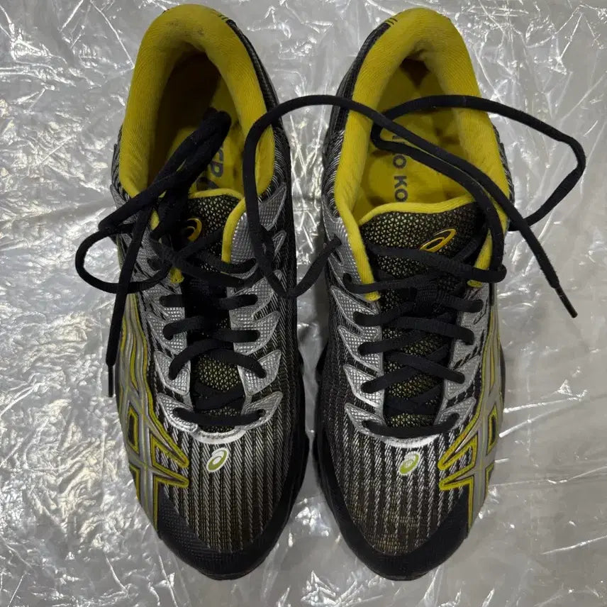 [BUNJANG] Kiko ASICS GEL-Quantum Black/Yellow / 키코 아식스 젤 퀜텀 블랙/옐로우 42사이즈