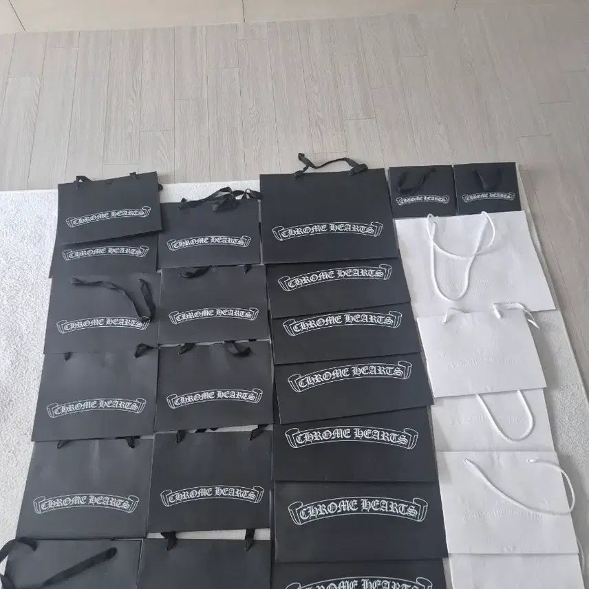 [BUNJANG] Chrome Hearts Shopping Bag / 크롬하츠 쇼핑백 팝니다