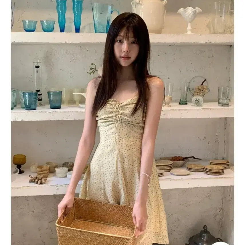 [BUNJANG] Edmore Lucid Flower Dress (Yellow, M) / <새상품>에드모어 루시드 플라워 원피스(yellow,M)
