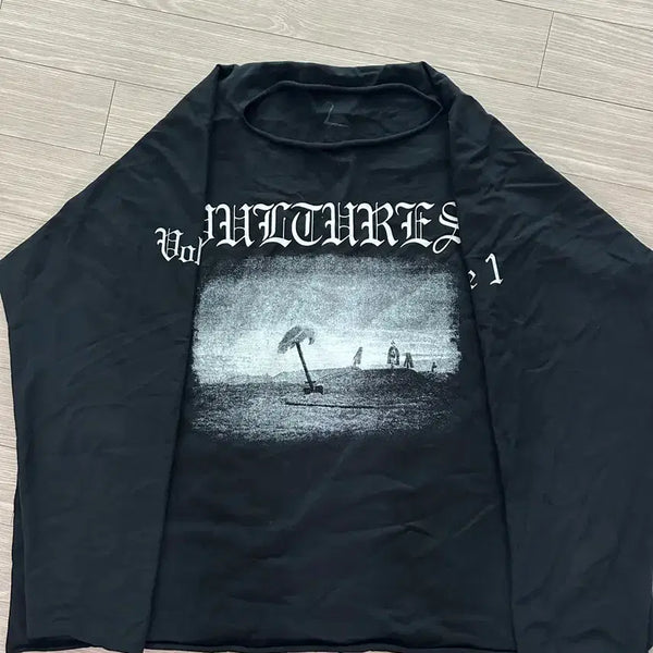 [BUNJANG] YZY VULTURES Long Sleeve Black / 이지 벌쳐스 롱슬리브 블랙 칸예