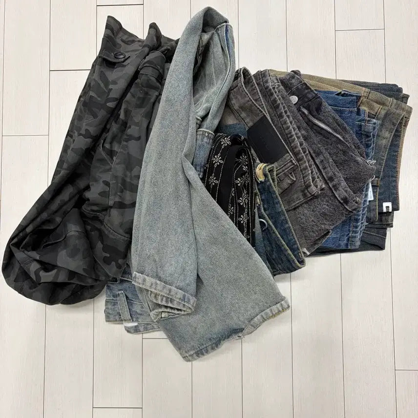 [BUNJANG] Bundle Set 8pcs Casual Trousers / 보세 바지 묶음 판매 8개