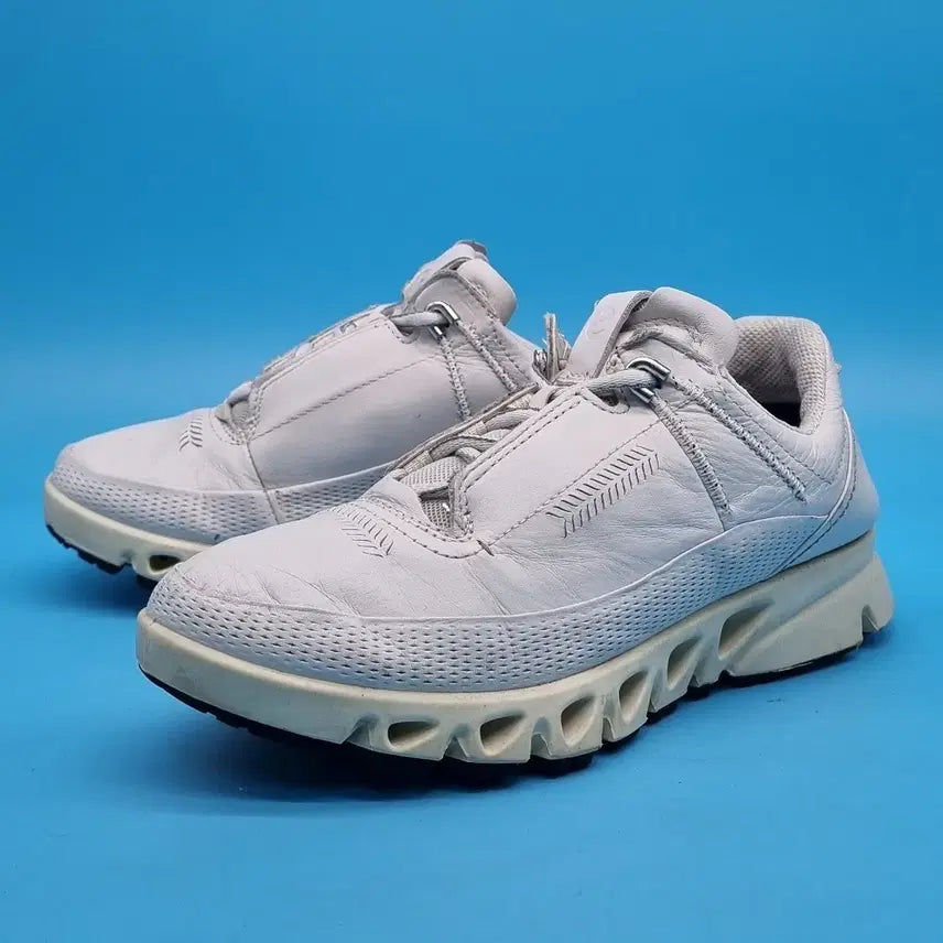 [BUNJANG] Eco Multivent Women's Sneakers Size 225 / 에코 멀티벤트 여성운동화225