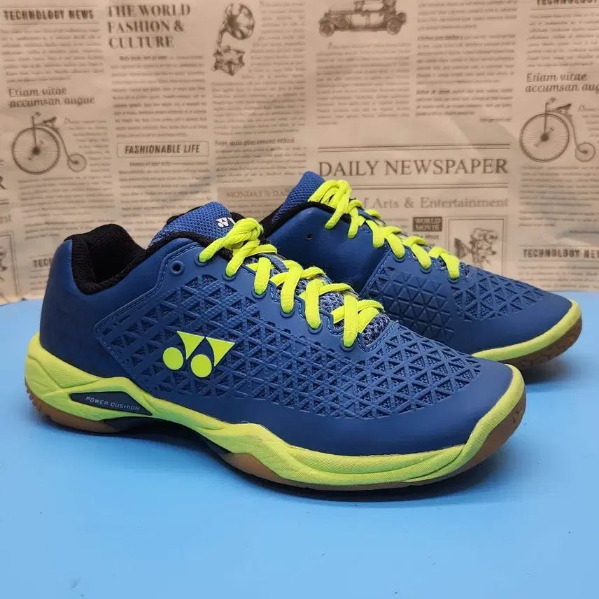 [BUNJANG] Yonex Power Cushion Women's Badminton Shoes / 요넥스 파워쿠션 여성배드민턴화235