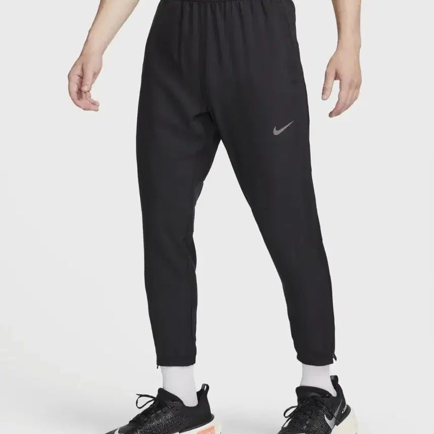 [BUNJANG] Nike Challenger Dri-FIT Woven Running Pants FQ4781-010 / 새상품) 나이키 챌린저 드라이 핏 우븐 러닝 팬츠 FQ4781-010 사
