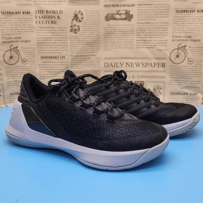[BUNJANG] Under Armour Curry Women's Running Shoes Size 240 / 언더아머 커리 여성운동화240