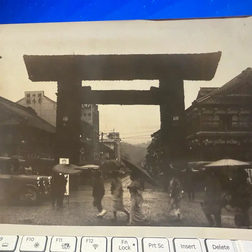 [BUNJANG] 1920s-1930s Japanese Ujiyamada Station Entrance Scenery Large Print Photograph / 1920년 - 일본 이세 신궁의 관문 우지야마다역 앞 풍경 사진