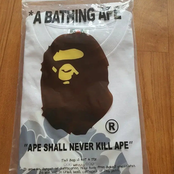 [BUNJANG] BAPE Short Sleeve T-Shirt White XL / 베이프 반팔티 화이트xl