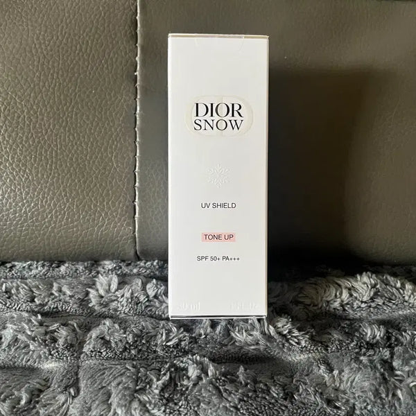 [BUNJANG] Dior Diorsnow UV Shield Tone-Up Sunscreen SPF50+ PA+++ 30ml / 디올 스노우 UV 쉴드 톤업 SPF50+ PA+++