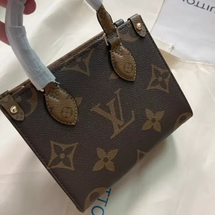 [BUNJANG] Louis Vuitton OnTheGo Nano Mini Bag / 온더고 나노