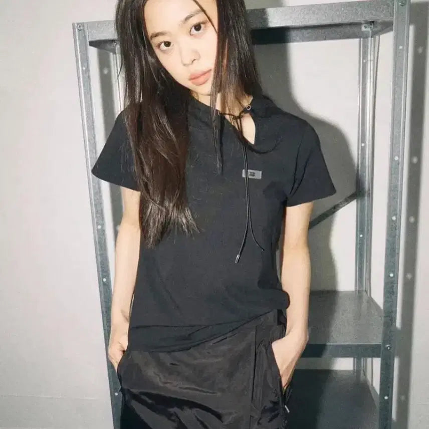 [BUNJANG] KULMUSHI Hooded T-shirt with Drawstring Detail / 큘 mushi tee