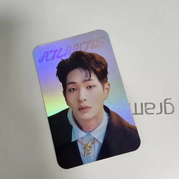 [BUNJANG] SHINee Onew ATLANTIS Hologram Photocard / 샤이니 온유 ATLANTIS 홀로그램 포카