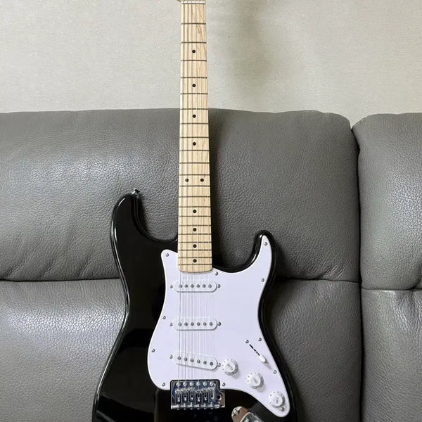 [BUNJANG] Squier Stratocaster Sonic Guitar / 스콰이어 스트라토캐스터 소닉