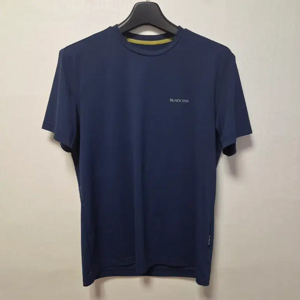 [BUNJANG] Black Yak Men's Functional T-Shirt Navy Size 100 / 블랙야크 기능성 반팔티 네이비  남성 100