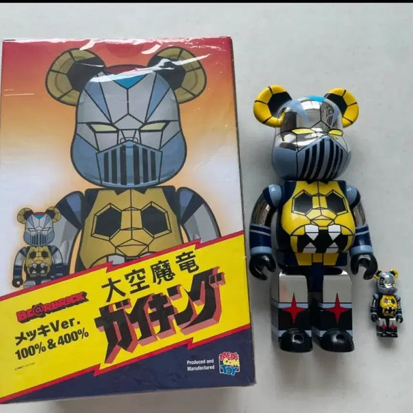[BUNJANG] Bearbrick GAIKING 400% & 100% Set / 베어브릭 가이킹 400% 100%
