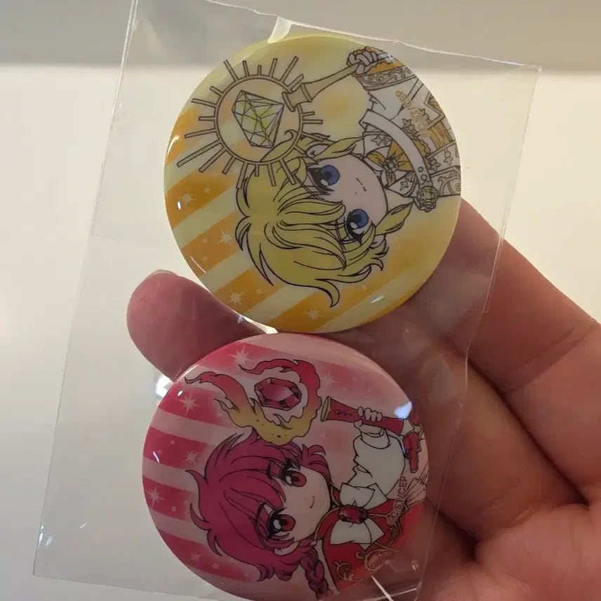 [BUNJANG] CLAMP Exhibition "Hikaru Nokoru" Set Limited Edition Can Badges / 클램프 전시 5만원 구매 특전 캔뱃지 히카루 노코루 세트
