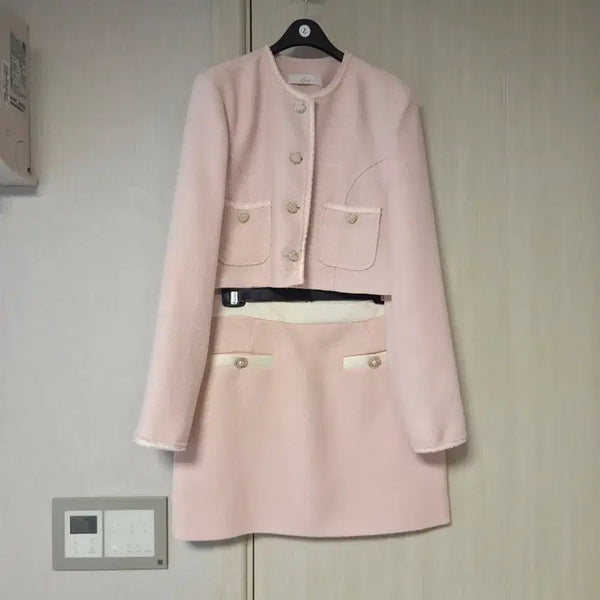 [BUNJANG] LOAR Pink Tweed Jacket + Pink Skirt Set / 로아르 핑크 트위드 자켓+핑크 스커트