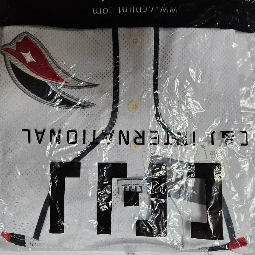 [BUNJANG] KT Wiz Baseball Uniform (Size 75) / KT위즈 야구 유니폼 75 새상품 무배