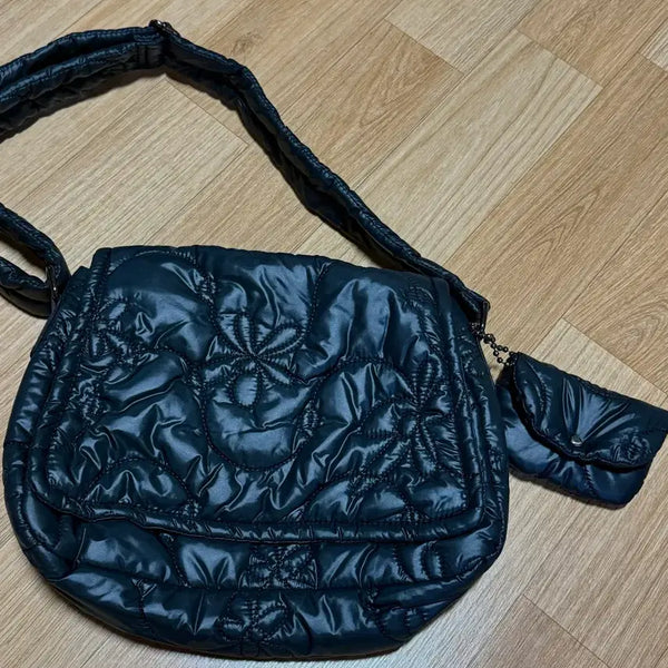 [BUNJANG] Archive Appk Puppy Messenger Bag Black / 아카이브앱크 퍼피 메신저백 블랙 팝니다
