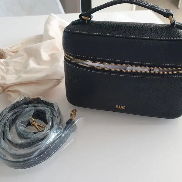 [BUNJANG] Daks Cosmetic Top Handle Bag Black Leather / 닥스 코스메틱 탑핸들백 블랙