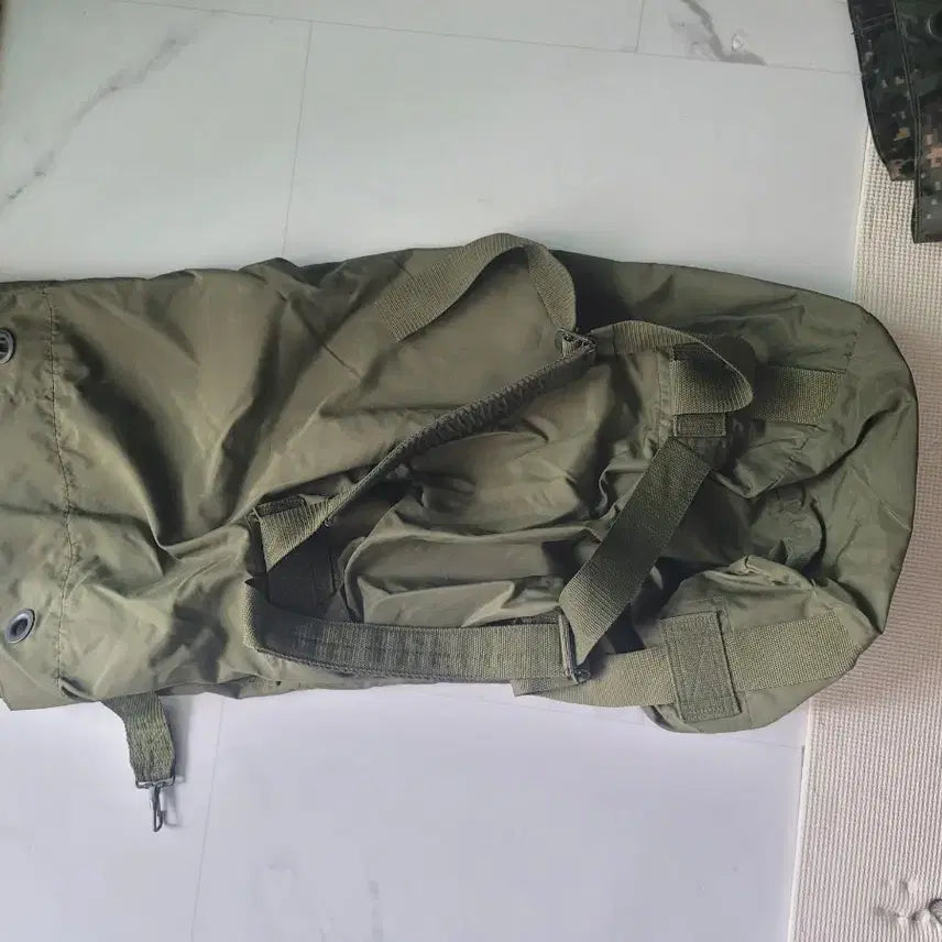 [BUNJANG] Military Duffel Bag (Olive/Digital) / 군용 의류대 더플백