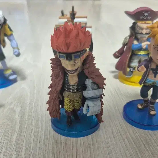 [BUNJANG] One Piece World Collectable Figure 6-Figure Set (Luffy, Kid, Marco, Arlong, Roger, Foxy's Ship) / 원피스 월드 콜렉터블(월콜) 6종 (루피, 키드, 마르코, 아론, 로저, 폭시 해적선)