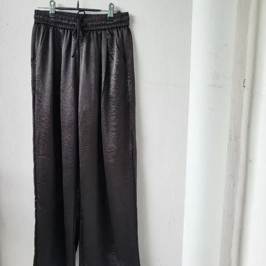 [BUNJANG] Satin Banding Slacks / 공단 밴딩 슬랙스