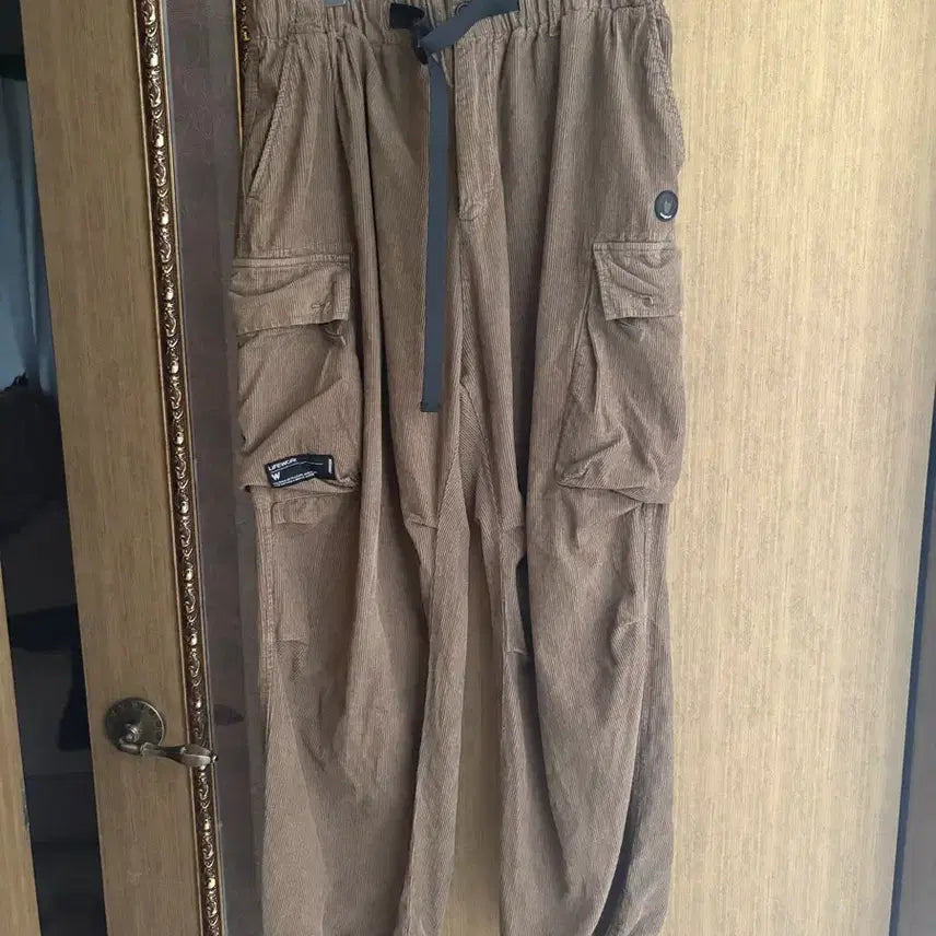 [BUNJANG] Lifework Cargo Pants Beige/Khaki Size L / [중고/L] 라이프워크 카고바지