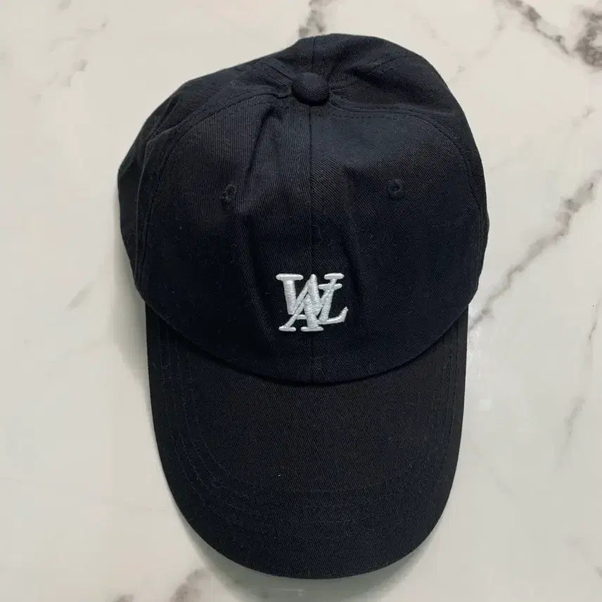 [BUNJANG] Wooyanglong Small Logo Ball Cap M / 우알롱 스몰로고 볼캡 M