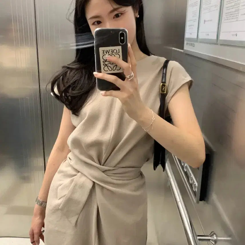 [BUNJANG] Moibin Twist Wrap Dress / (새상품) 모아빈 Twist Wrap ops 꼬임 랩 원피스 블랙 베이지