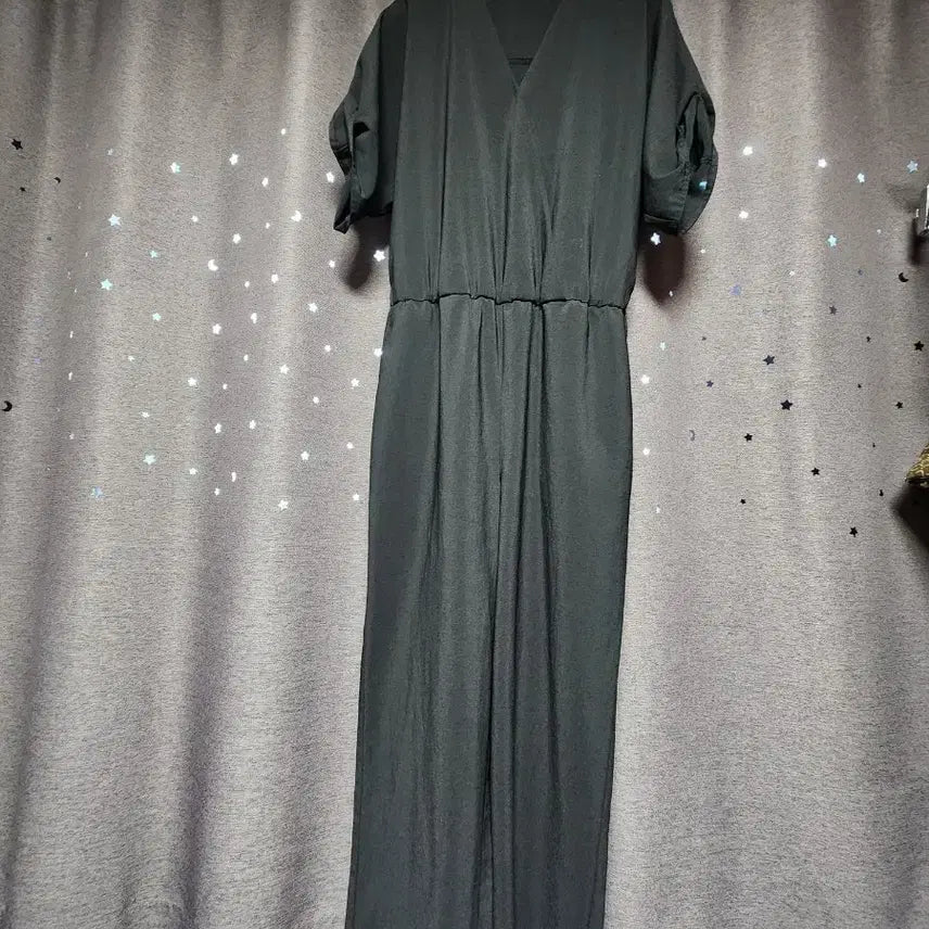 [BUNJANG] TIME 23SS Black Shirring Wide Jumpsuit - Size 55 / 최상컨 한섬타임 23SS 블랙 브이넥 셔링 와이드 점프수트-55