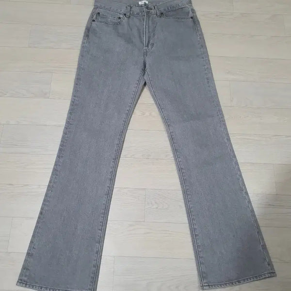 [BUNJANG] CIOTA Gray Flare Bootcut Jeans / 시오타 그레이 플레어 진 데님 ciota 부츠컷