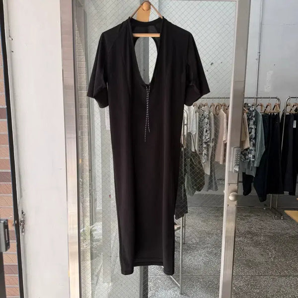 [BUNJANG] PERVERZE Hole Cut String Dress Black / PERVERZE Hole Cut String Dress