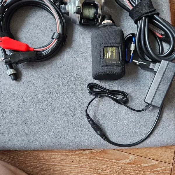 [BUNJANG] Shimano ForceMaster 401 Electric Reel with Grenade Battery Set / 포스마스터 401 수류탄 배터리 세트 시마노 소형전동릴