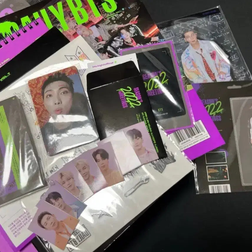 [BUNJANG] BTS 2022 Season's Greetings & ARMY Kit Bundle Set / 방탄 2022 시즌그리팅, 아미키트 일괄