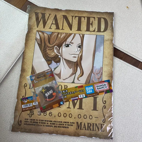 [BUNJANG] Ichiban Kuji Nami Poster & Keychain Set / 이치방쿠지 J상 나미 포스터 I상 나미 키링