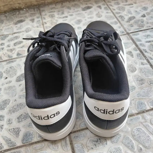 [BUNJANG] Adidas Sneakers Black White / 아디다스 스니커즈 블랙 화이트