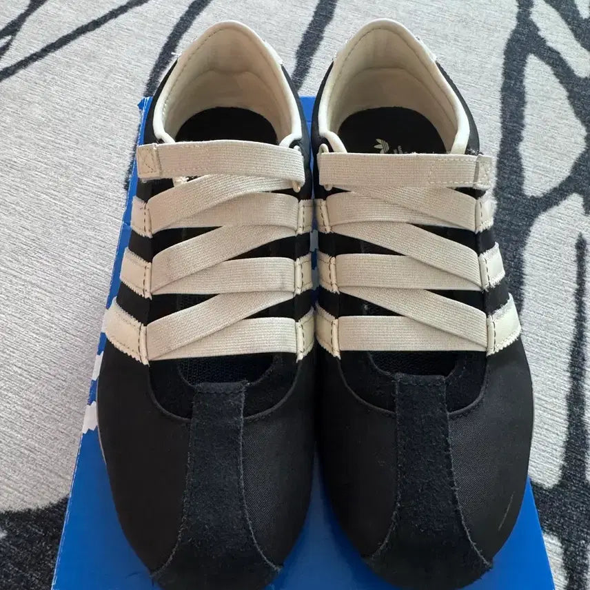 [BUNJANG] Adidas Tokyo MJ Sneakers / 아디다스 도쿄MJ