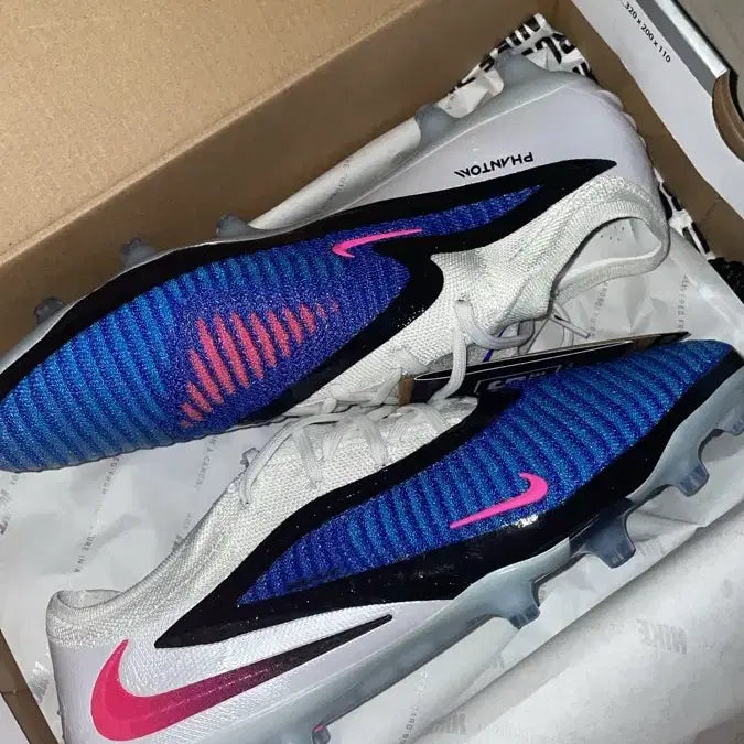[BUNJANG] Nike Phantom 6 AG Elite Football Boots (270) / 나이키 팬텀6 AG 엘리트 (270)
