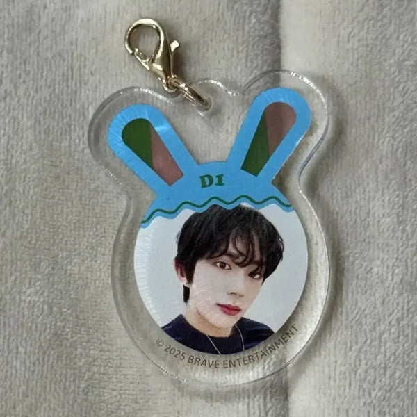 [BUNJANG] DarkB DW1 Japan Popup BLOOM Acrylic Keyring / 다크비 디원 일본 팝업 BLOOM 엠디 아크릴 키링