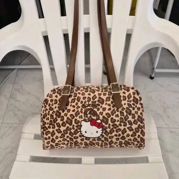 [BUNJANG] Hello Kitty Leopard Print Shoulder Bag & Cap / 헬로키티 레오파드 숄더백 멋지고 예뻐요 새상품 개당가격 모자도 멋쪄요 4개구매 30000원