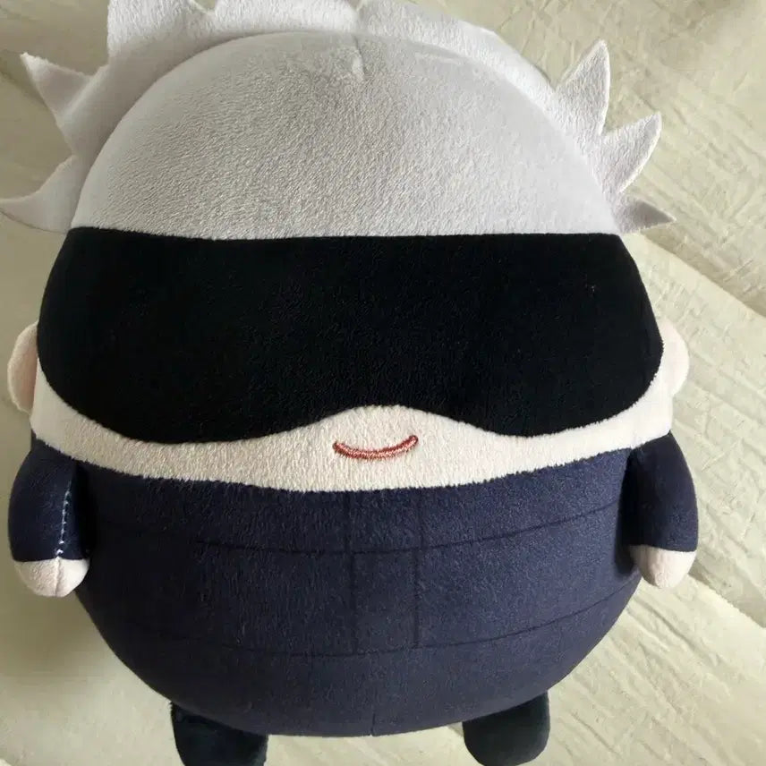 [BUNJANG] Jujutsu Kaisen Satoru Gojo Fuwa Plush Doll M Size / 주술회전 고죠 후와 M사이즈 판매